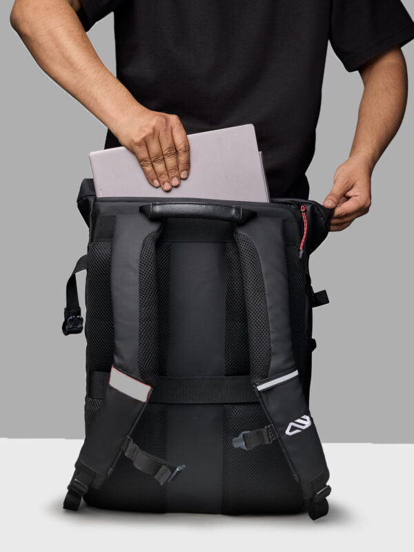 massif-rolltop-backpack-black (4)