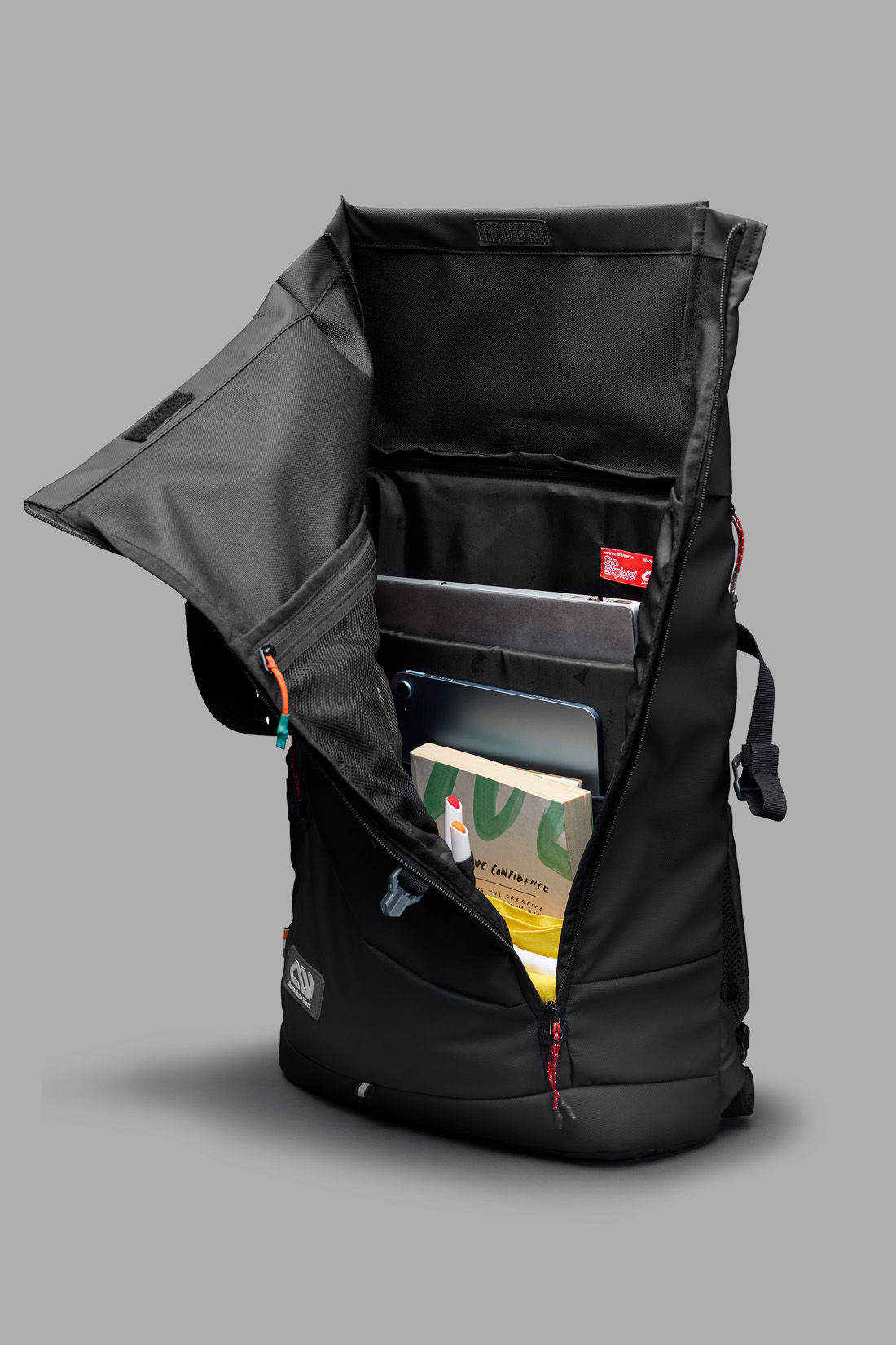 massif-rolltop-backpack-black (5)