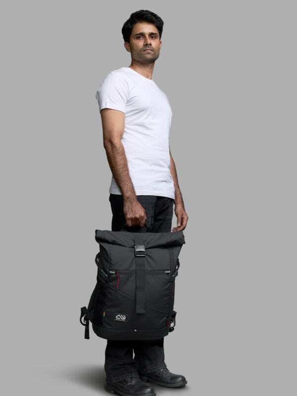 massif-rolltop-backpack-black (6)
